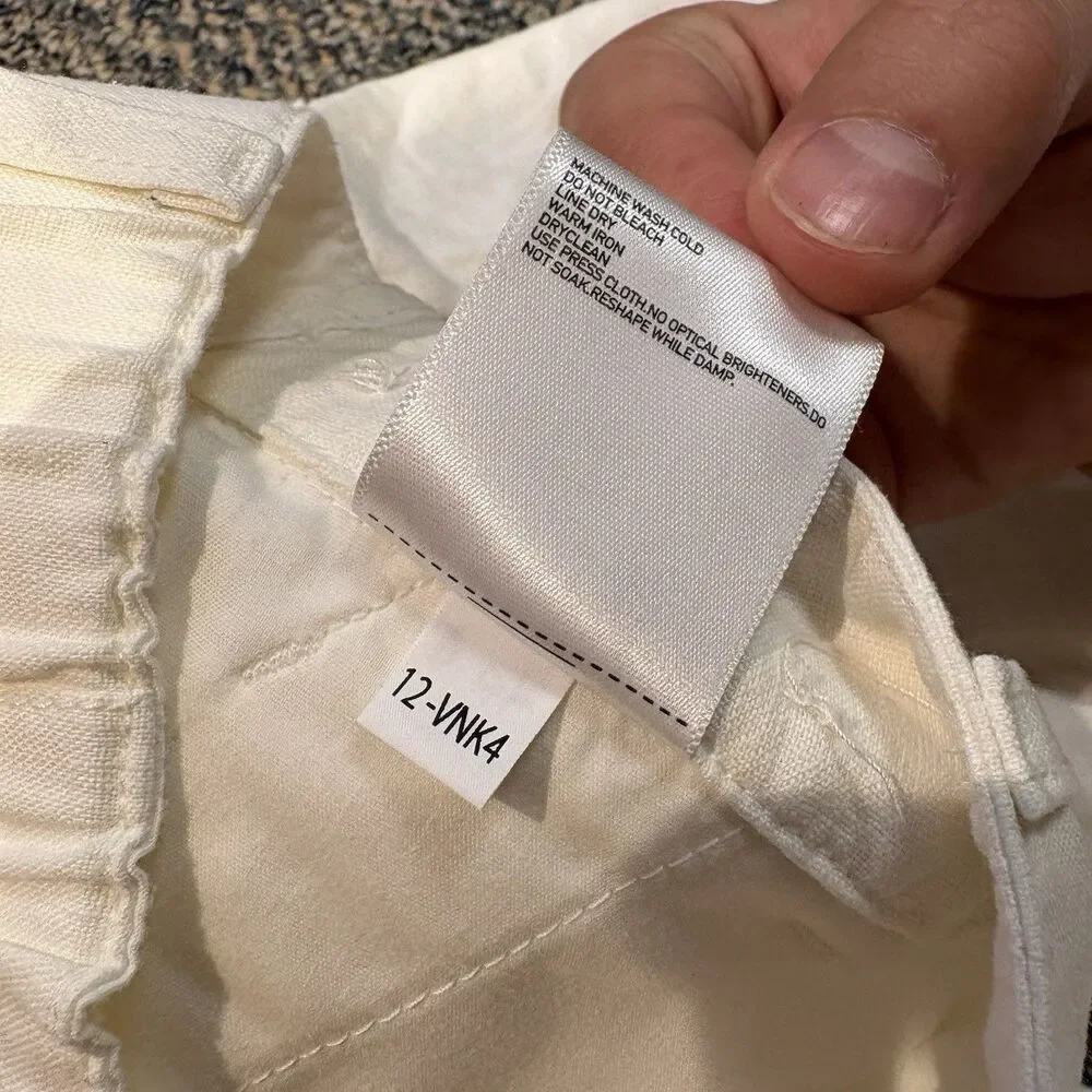 Uniqlo Women’s Linen Cotton White Tapered Pants Sz M 28-29 Zip Fly Elastic back